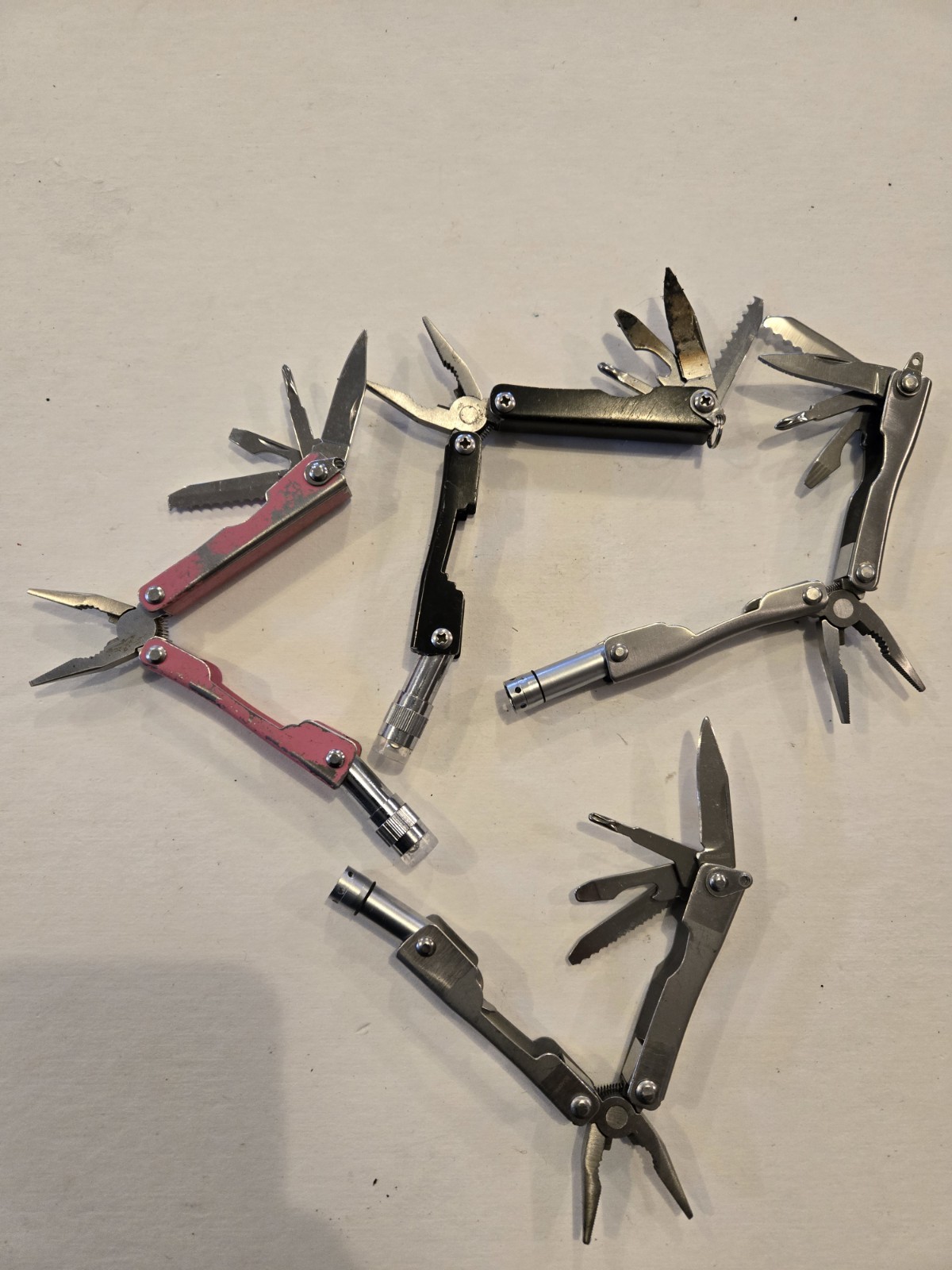 MUlTI-TOOL Mini LED Light Lot of 4, Various Colors