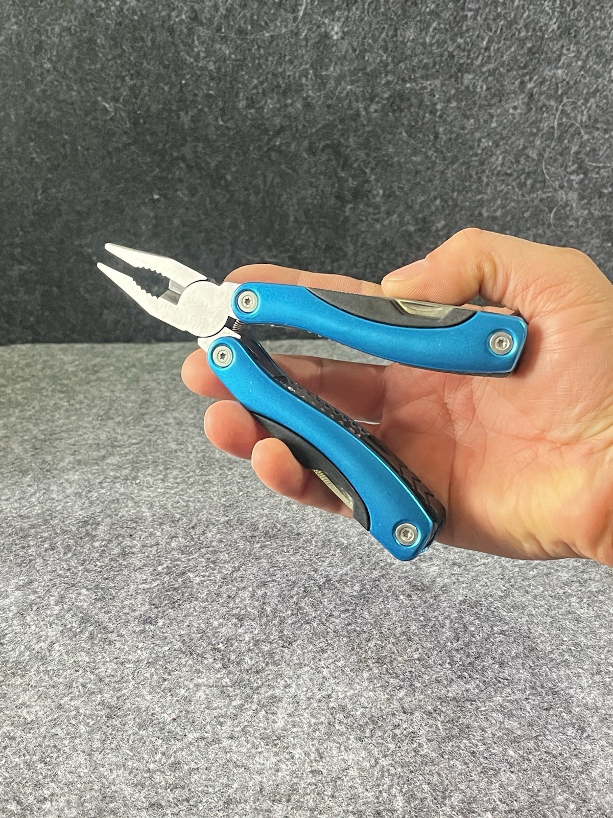 Camping/Hiking Survival Multi Pocket Tool Blue Alloy & Stainless Steel Design