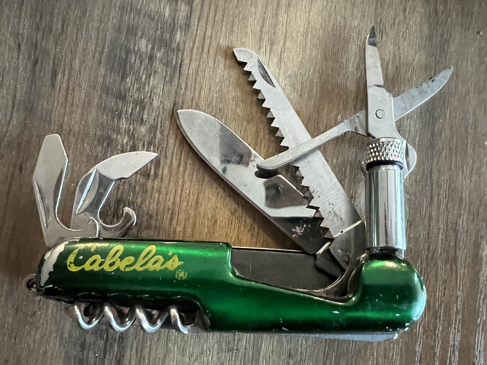 Cabela’s 11-in-1 Green Folding Pocket Multi-Tool w/ Flashlight | 3.5 in