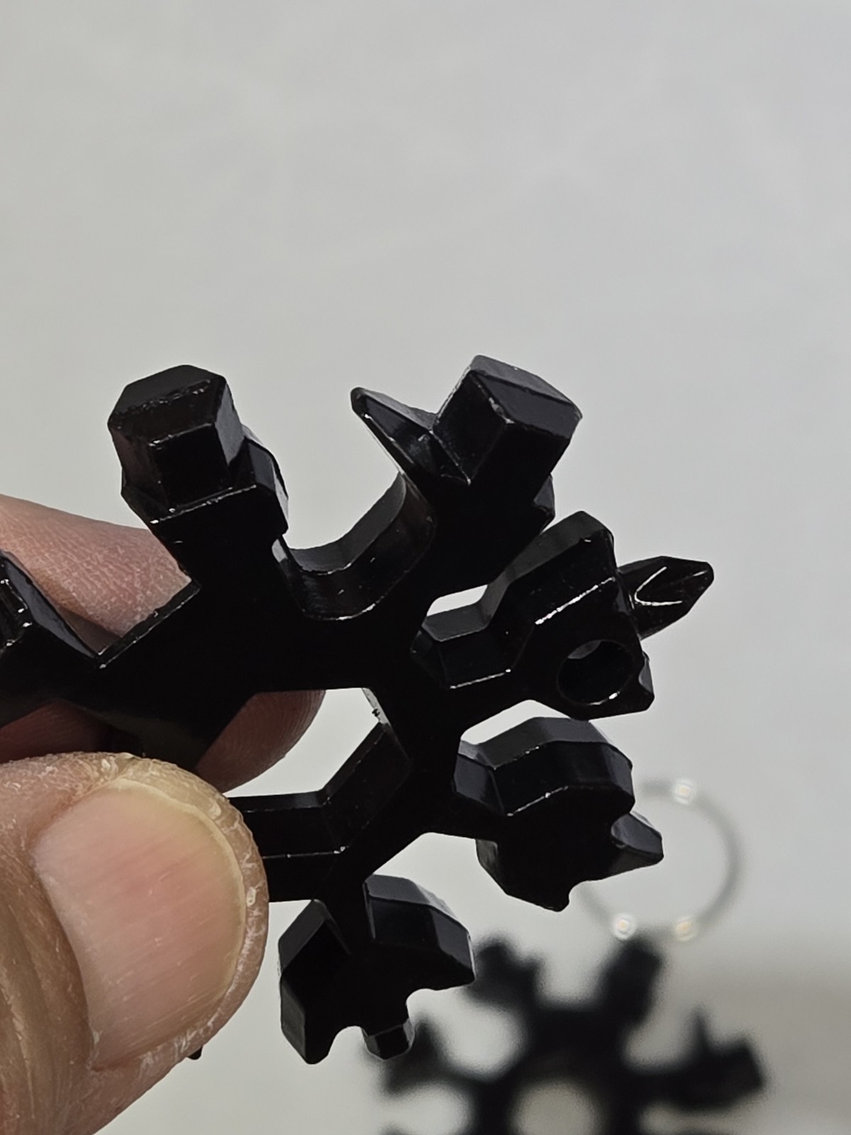 2-Pack Snowflake Multi-Tool Handy Gadget Gift For Men Husband Stocking Stuffer