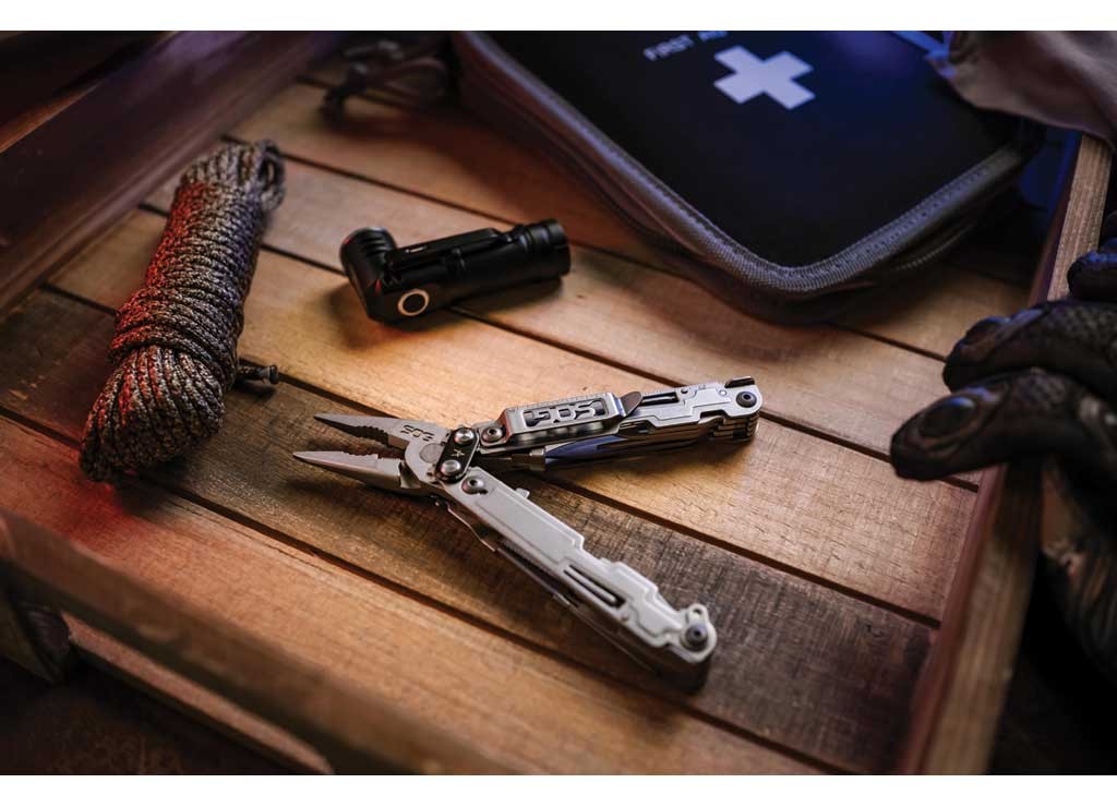 SOG SOG-PA1001-CP PowerAccess Stainless Steel Multi-Tool 18 Tools, Stone Wash