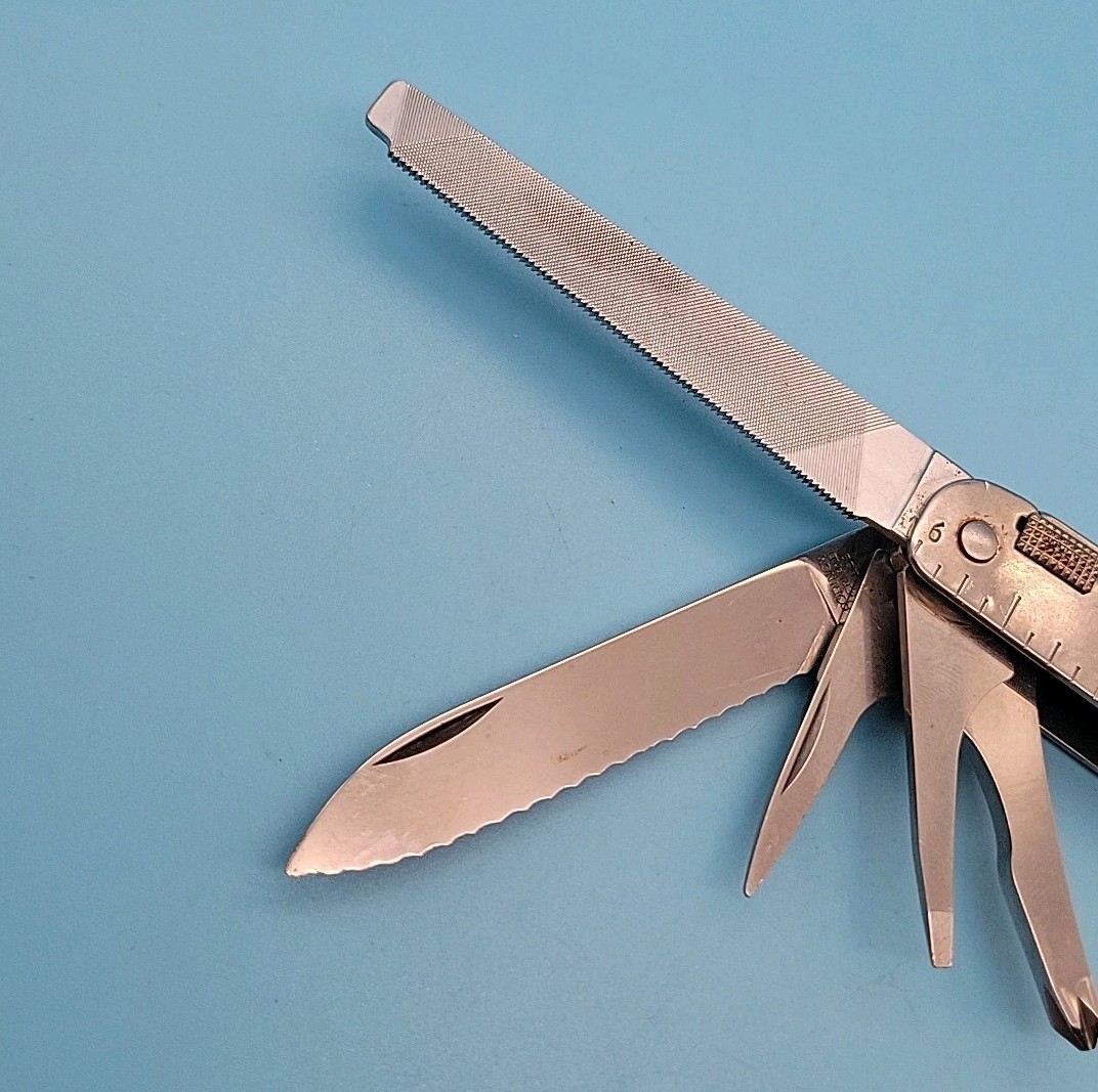 Victorinox SwissTool Swiss Army Multi Tool w/ Sheath – 1998 Version