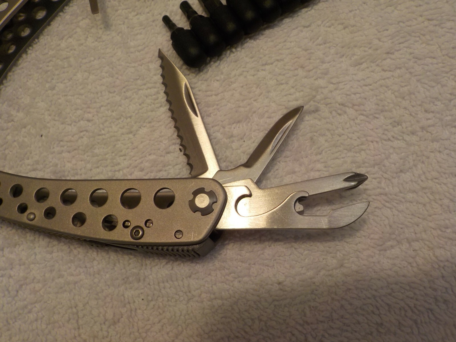 WINCHESTER HANDY-MAN MULTI TOOL