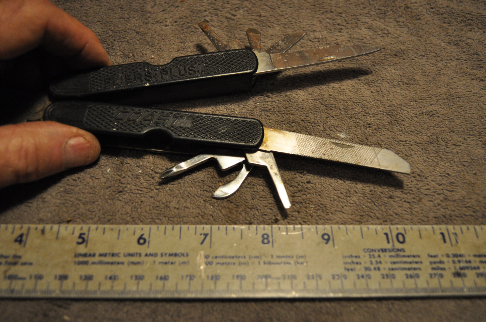 COAST THE ORIGINAL PLIERS PLUS 12 IN 1 Folding Pocket Knife Multitool very used