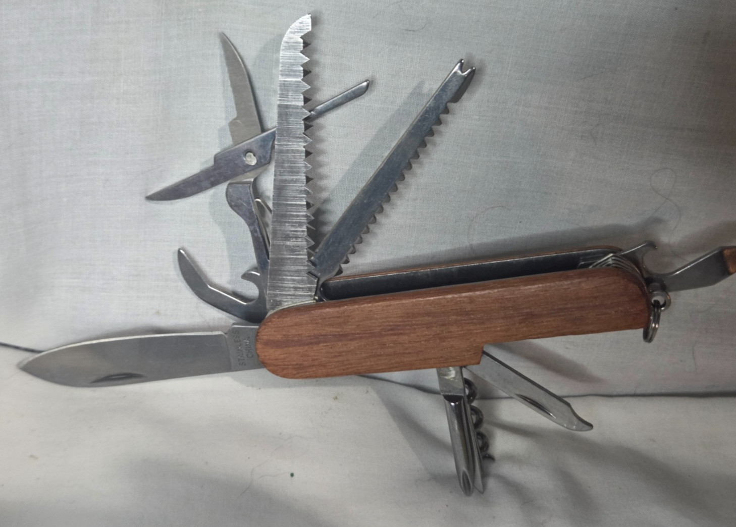 Vtg Winchester 11 Function Multi-tool Pocket Knife Wood Handle w/Saw & Scissors