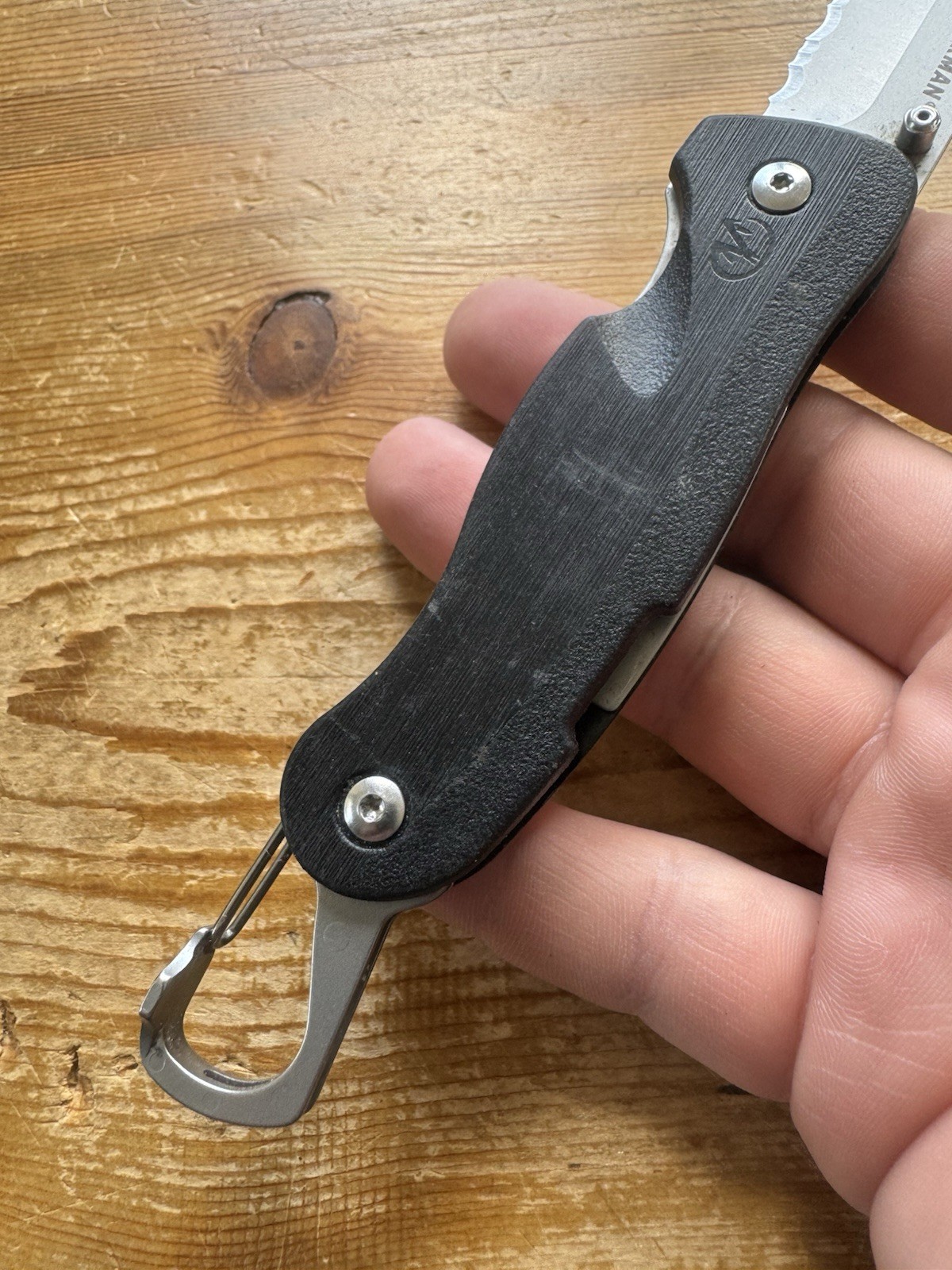 Leatherman Folding Lock Blade Knife c33x w/ Carabiner Retired Engraved