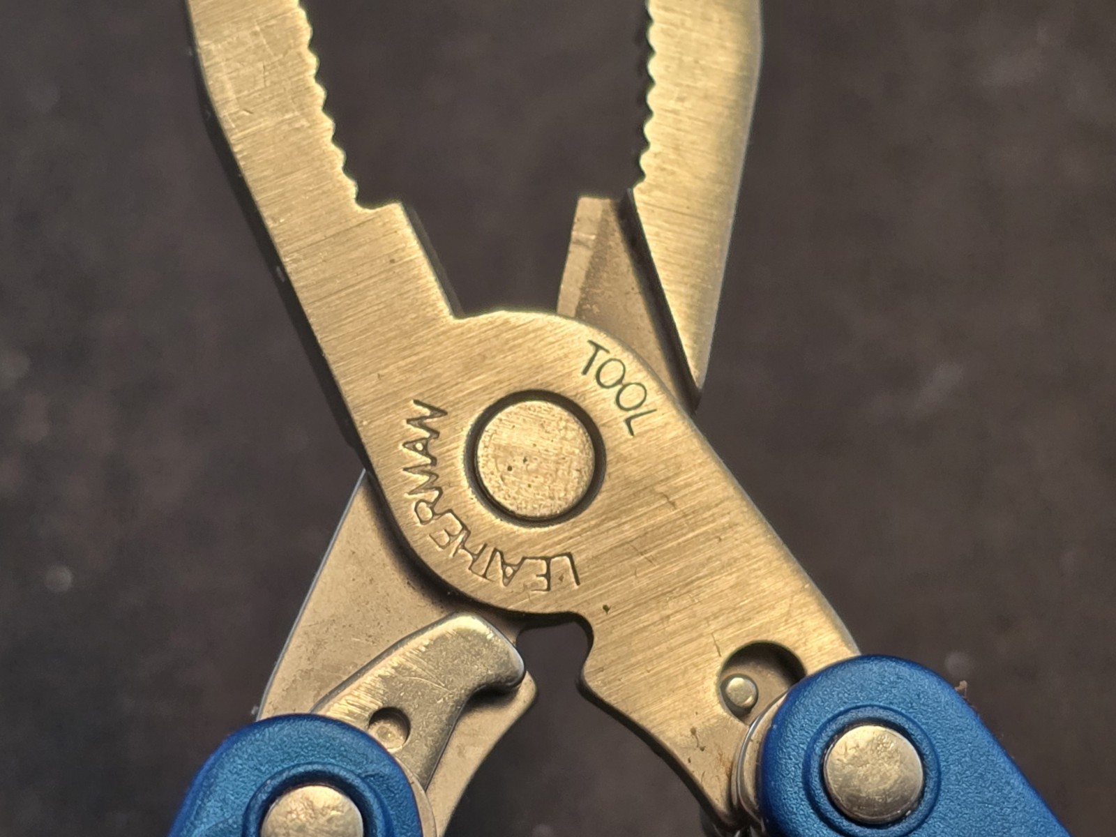 Discontinued Leatherman Squirt PS4 Blue Multitool