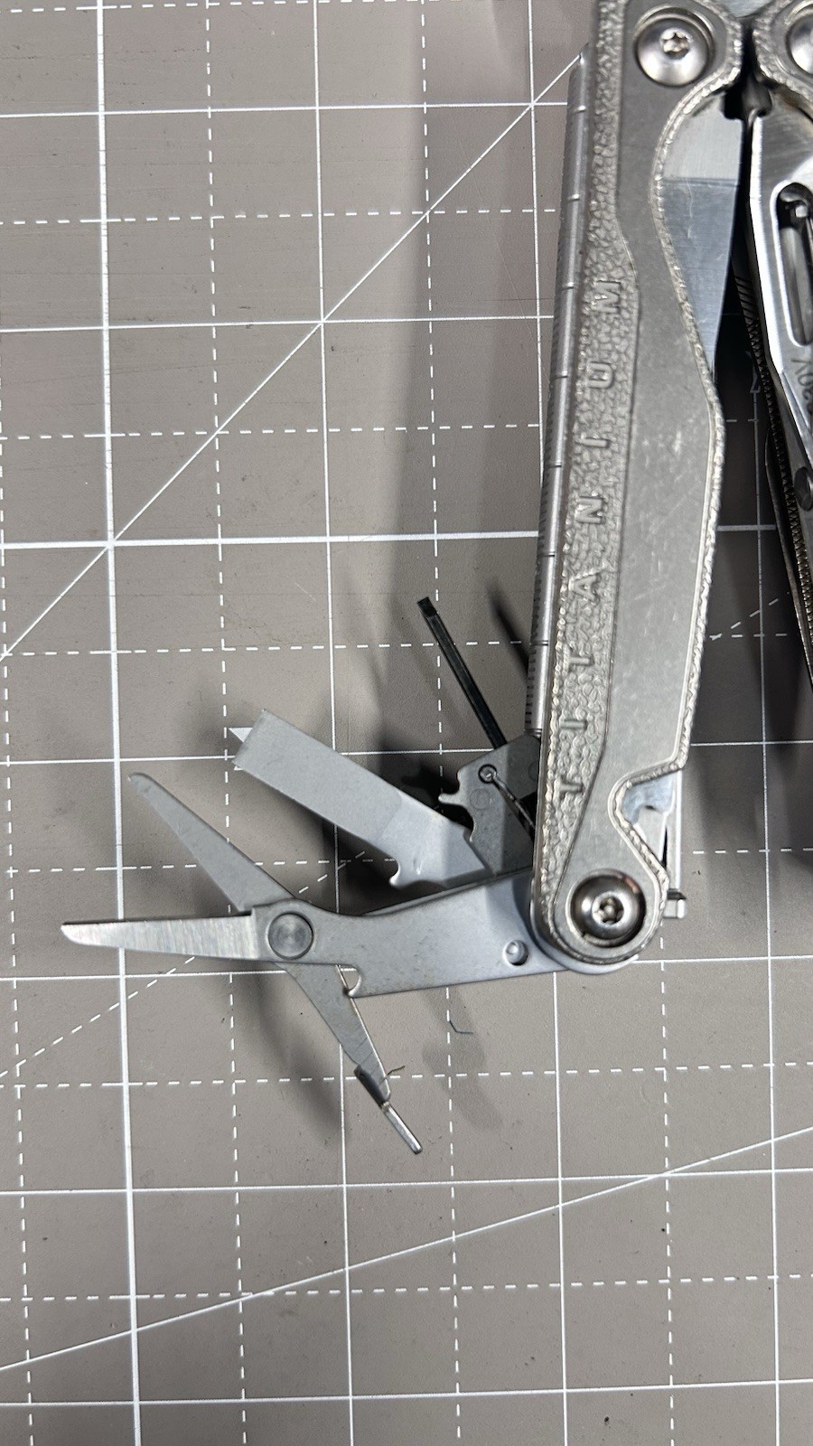 Leatherman Charge TTI Titanium S30V