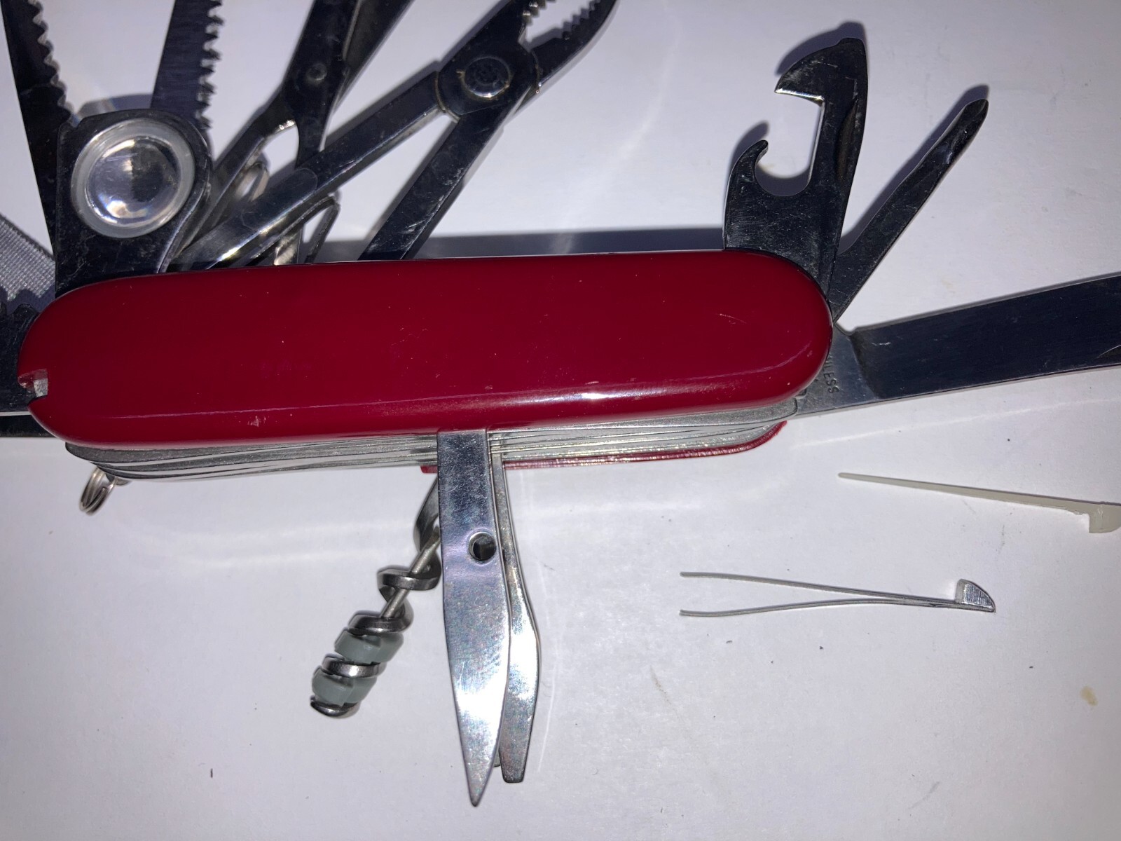Large RED (17-n-1) 30-Function Camping Knife (New, Dealer Old Stock 1998)