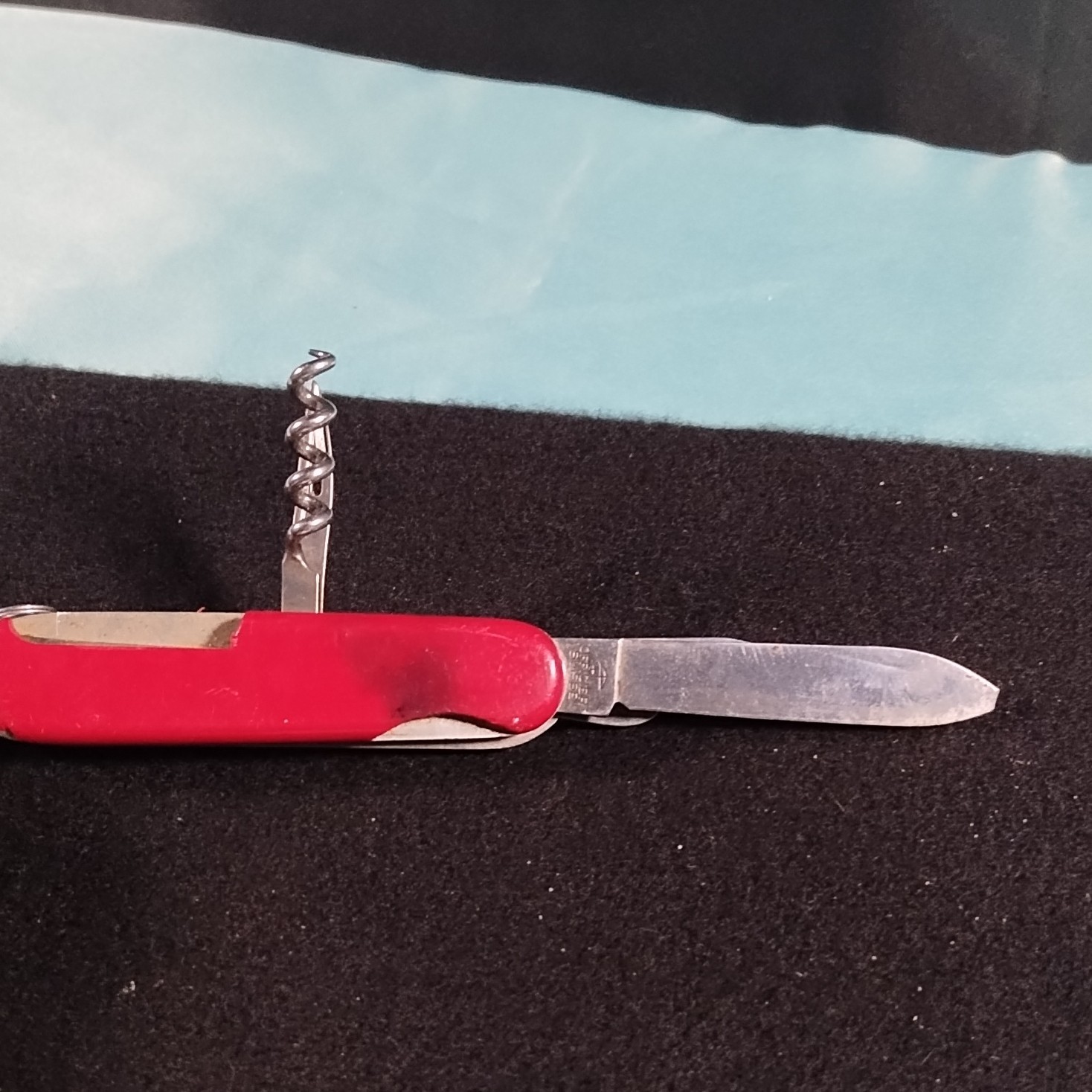 Victorinox Swiss Army Multi-Tool Knife Red Stainless Steel Straight Edge 4 Tools