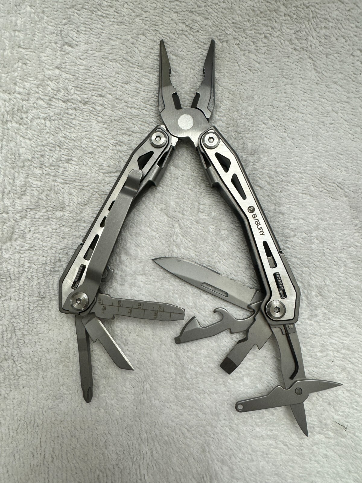 B/Bury 15-in-1 Multi-Tool File Pliers Screwdrivers Glass Break Knife Survival
