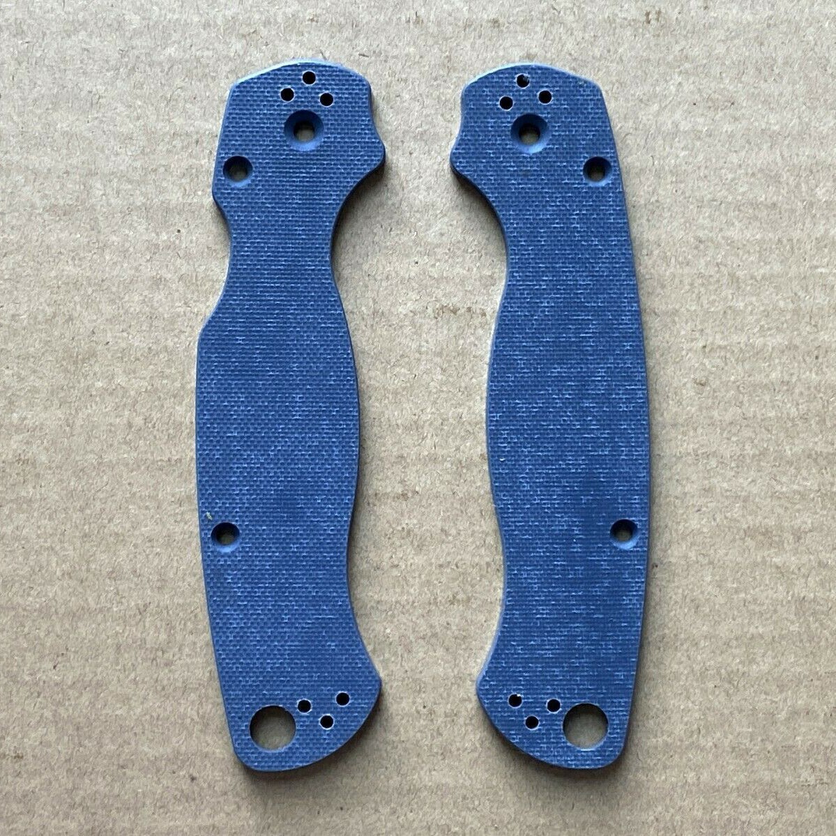G10 Replacement Scales – Dark Blue For Spyderco Paramilitary 2