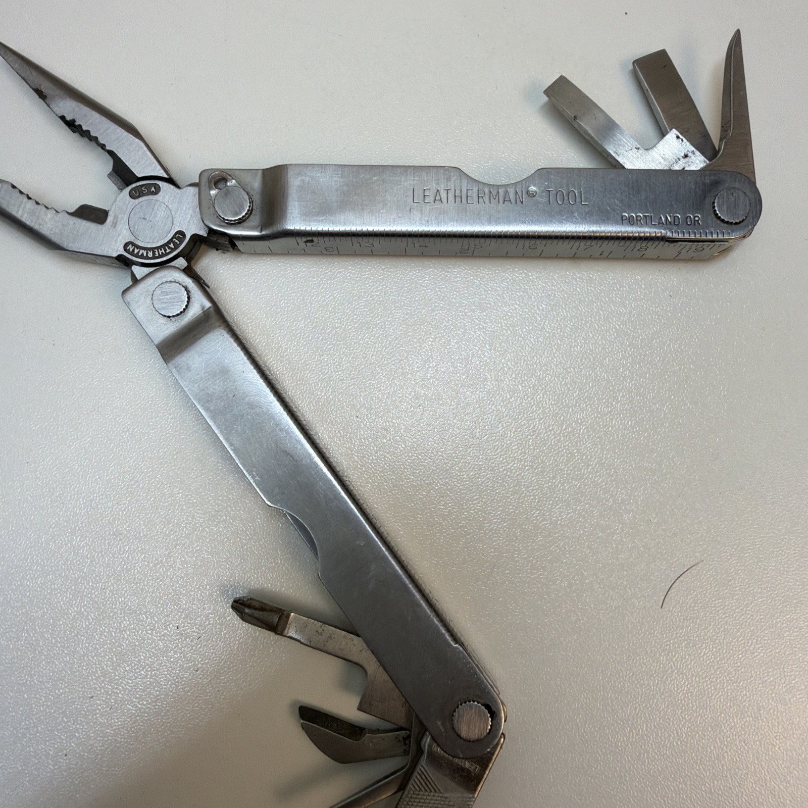 Vintage Leatherman Tool Multi-Tool Pocket Survival Tool Knife USA – Bin SM
