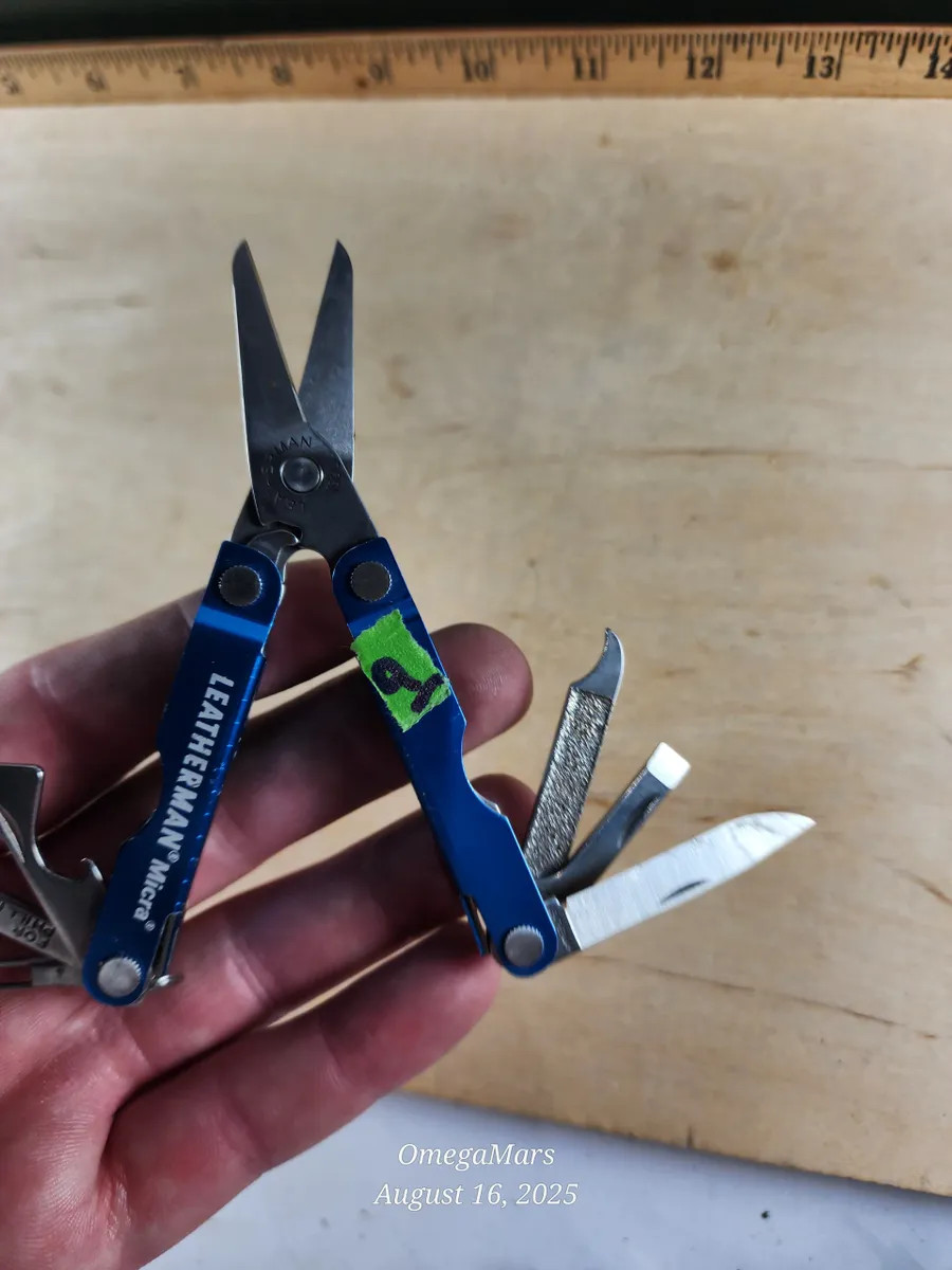 Leatherman Micra Blue #9 Light usage