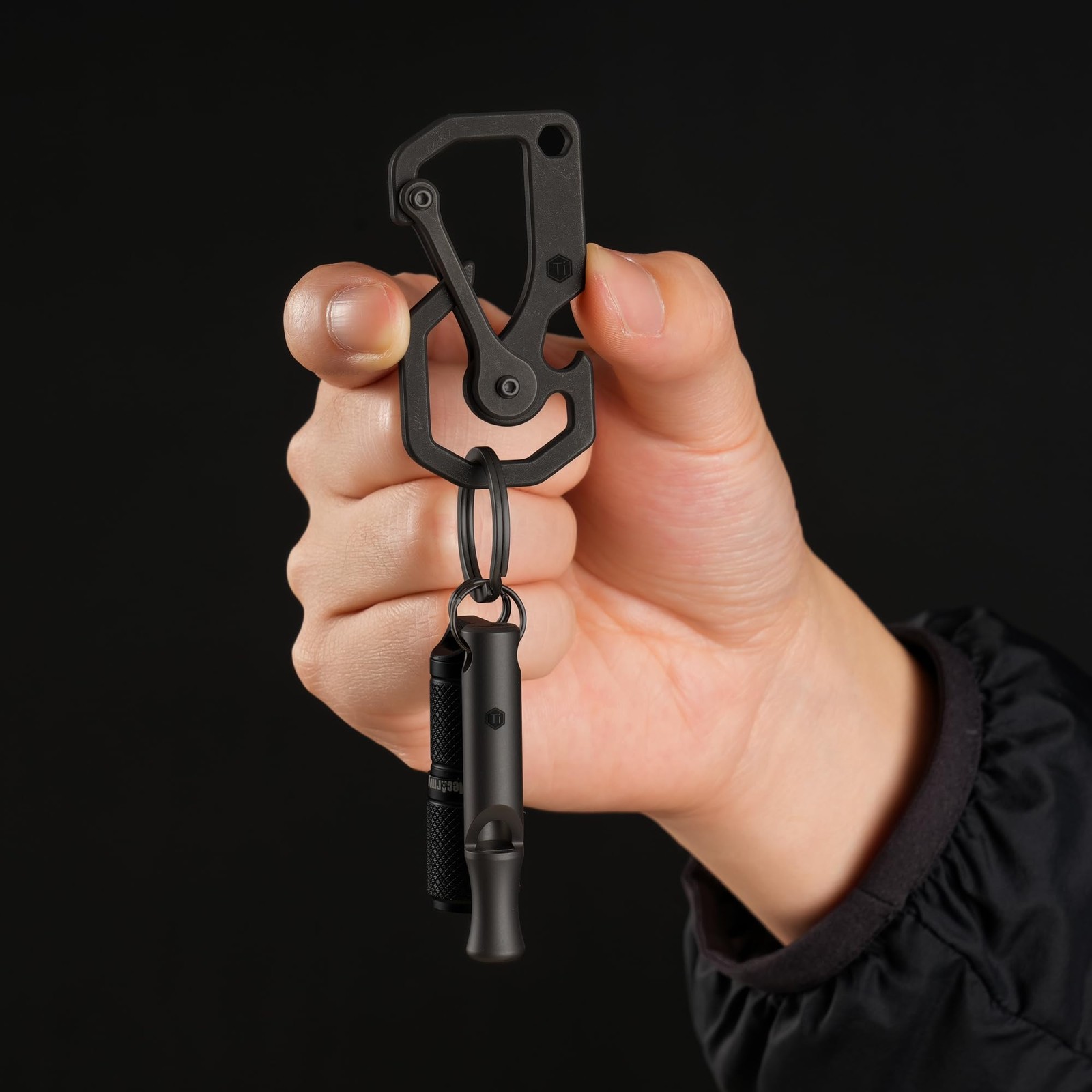 Titanium Carabiner Keychain Tool, 3 Functions in 1 Multitool for Everyday Car…