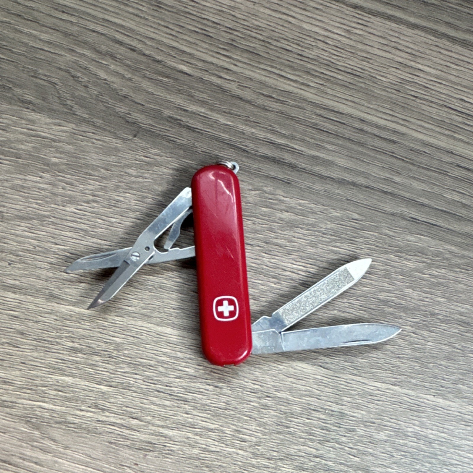 Swiss army Wenger Red Multi-Tool, Stainless Steel, Knife, Scissors, File