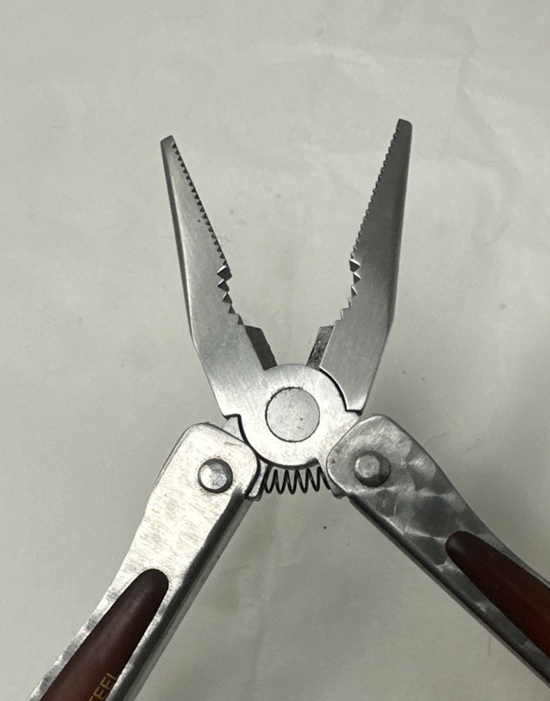 Sheffield Stainless Steel Multi Tool 1200E Never Used Solid