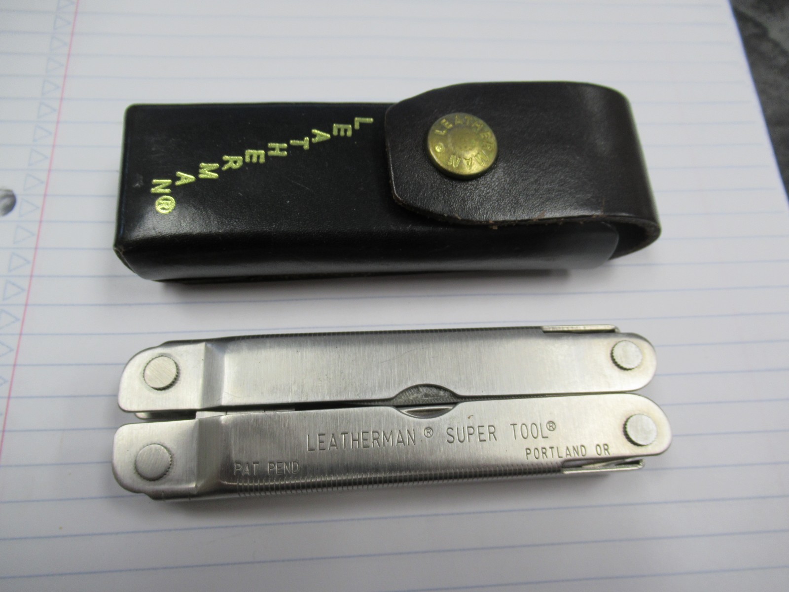 Vintage Pat Pend Leatherman Super Tool & Leather Sheath Excellent! Nice BIN!