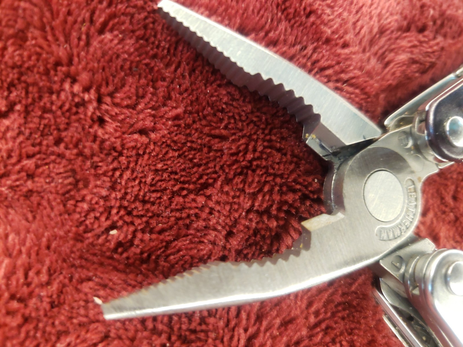 🔪 Leatherman Juice CS4 Multi-Tool Stainless Pliers Multi Tool Gray