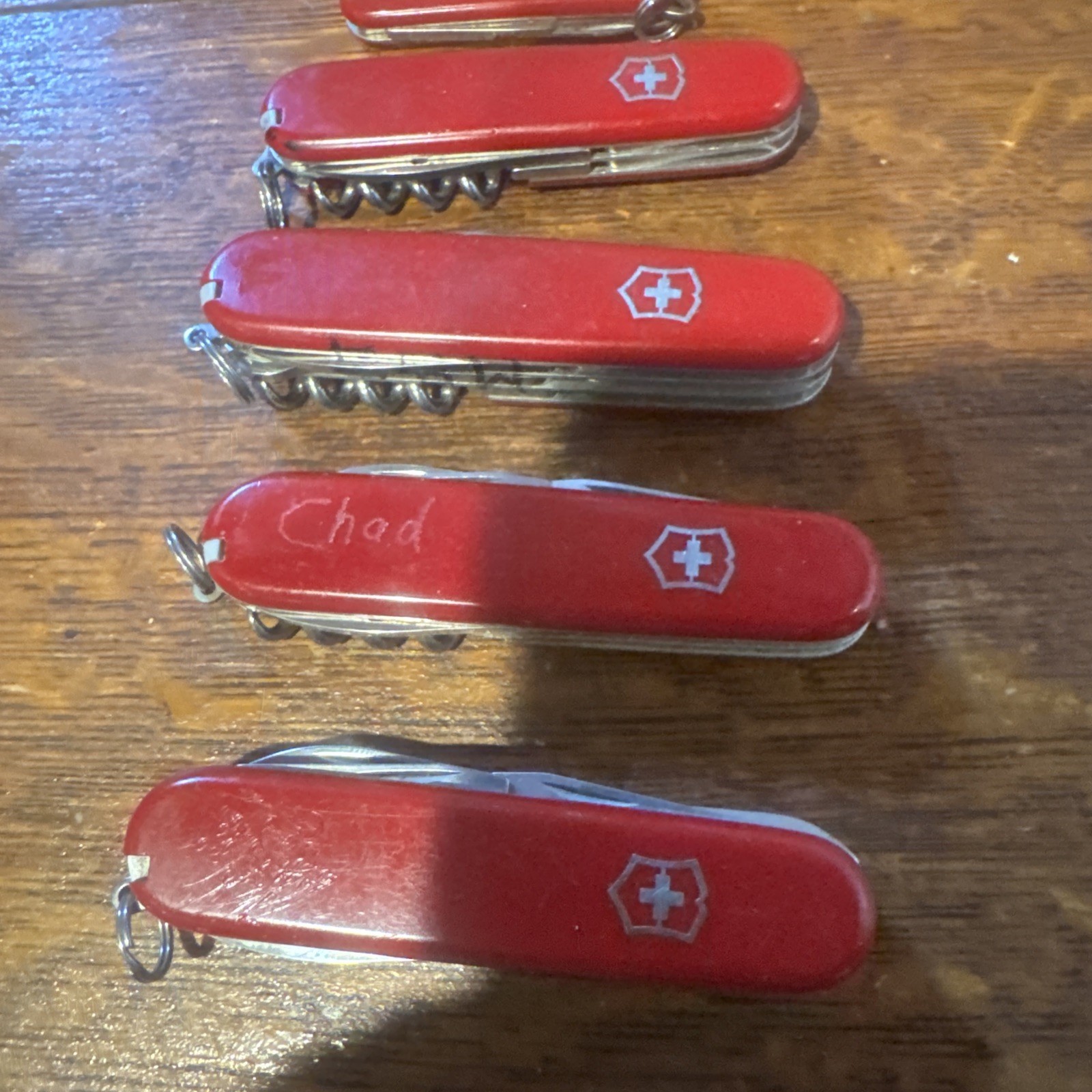 Victorinox Swiss Army Knives And Scissors Microsoft, Novell Collectors Lot