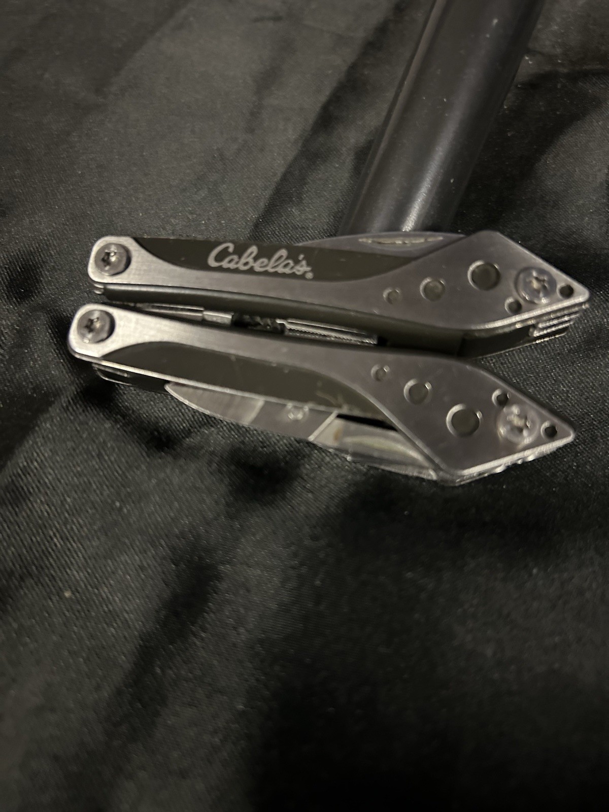 Cabela’s Multitool 8 In 1 Tool