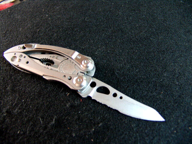 LEATHERMAN -FREE STYLE -DISCONTINUED-BLACK-MULTI TOOL–EXCELLENT