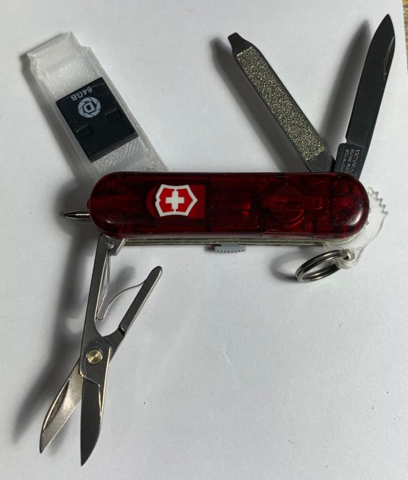 VICTORINOX SwissBit 64GB Micro Drive with Pen & Red Light THIN VERSION