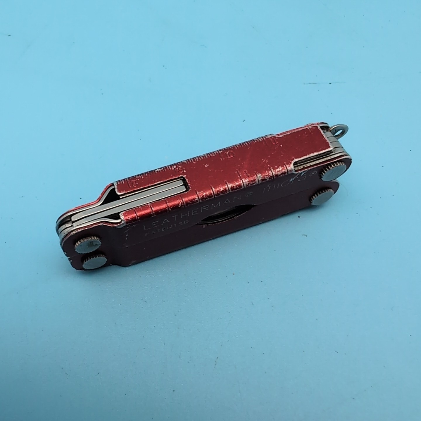 Leatherman MICRA Multi-Tool RED Scissors Knives Tweezers MORE Q69