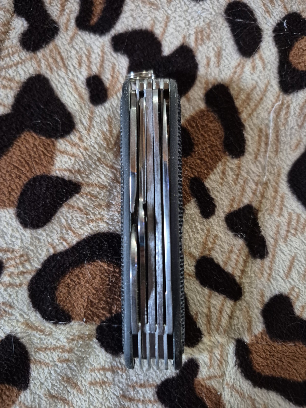 Winchester Black Multi-Tool Knife 7 Tools Stainless Steel Ergonomic Handle