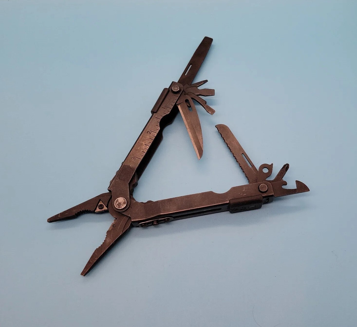Gerber USA Multiplier MP600 Multi-Tool Black Needle Nose Pliers Carbide Cutters