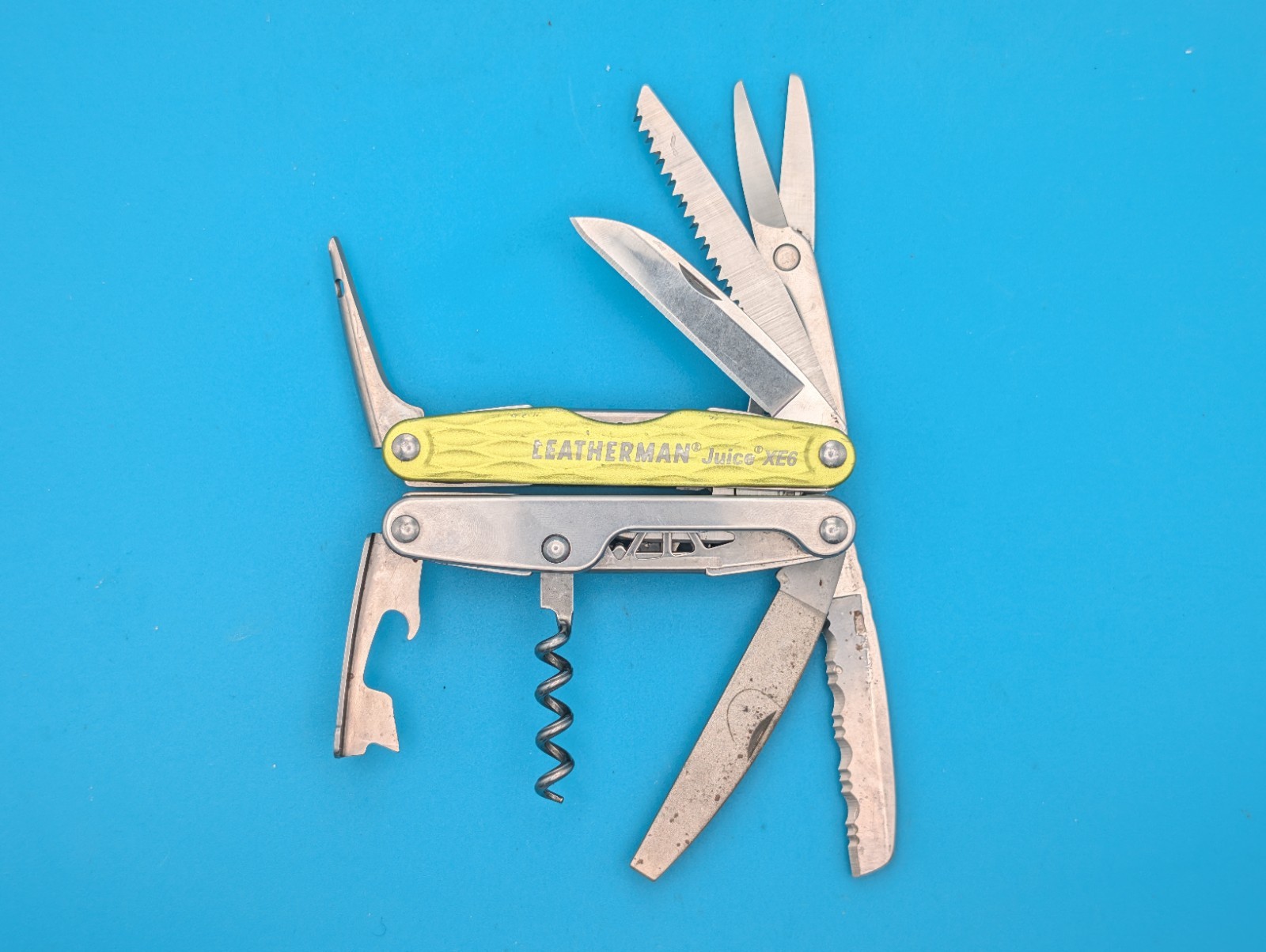Leatherman Juice XE6 Moss Green Multi-Tool Pocket Knife Made in USA! RARE!
