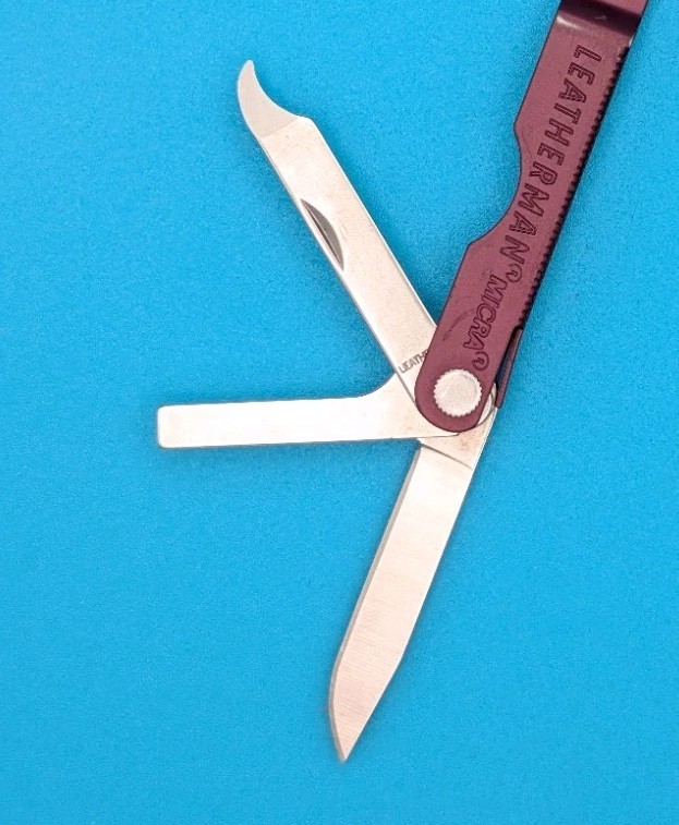 Leatherman Micra Multi-Tool, Knife, Scissors, Key Ring, Maroon!