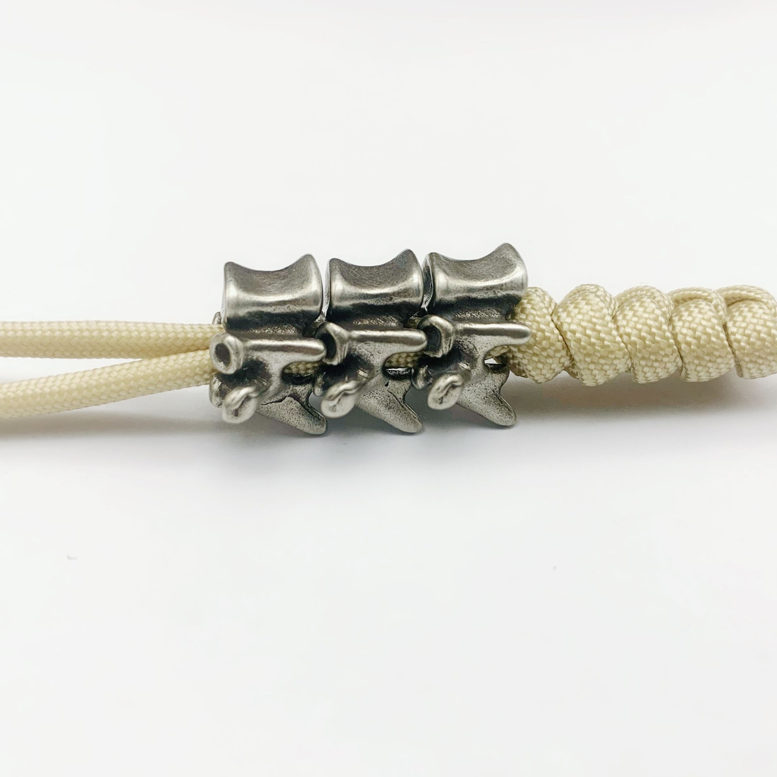 EDC Brass Cupronickel Knife Bead Mini Decorations Multif Pendants A Rope Pendant