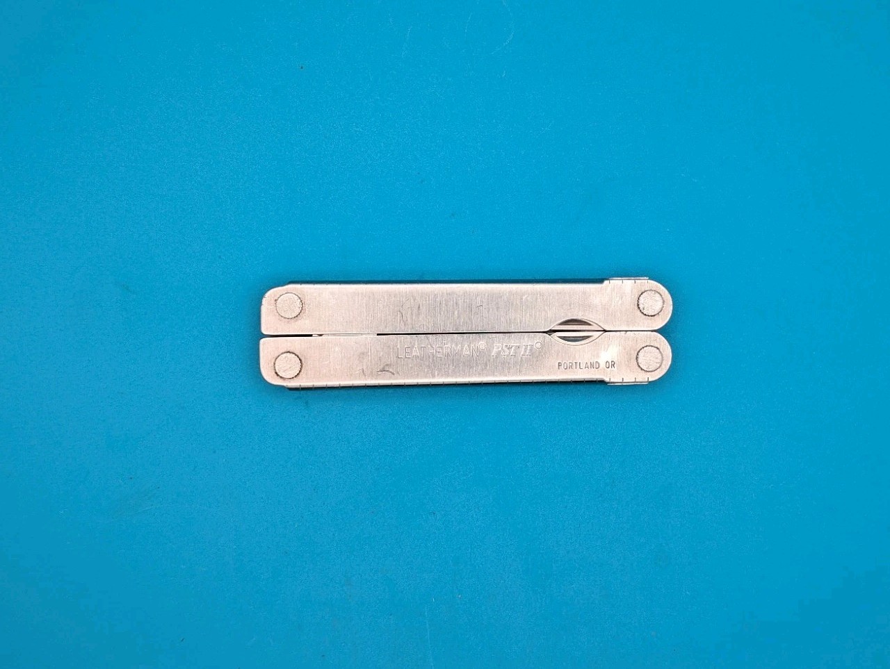 Leatherman PST 2 Multi Tool! 01/99 date stamp! Fast Shipping!