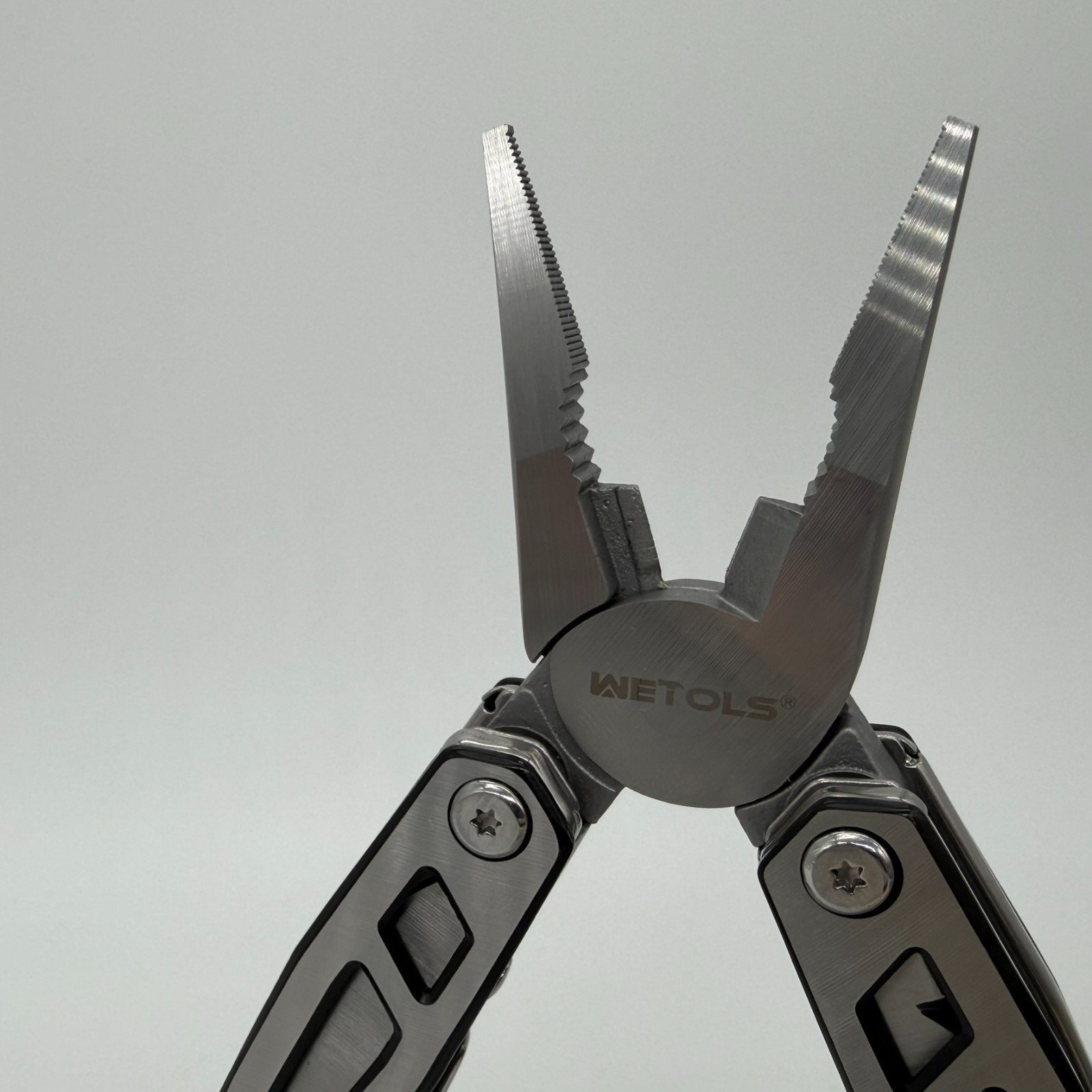 Wetols 21-in-1 Multi-Tool Heavy Duty Stainless Steel Pliers EDC – Tool Only