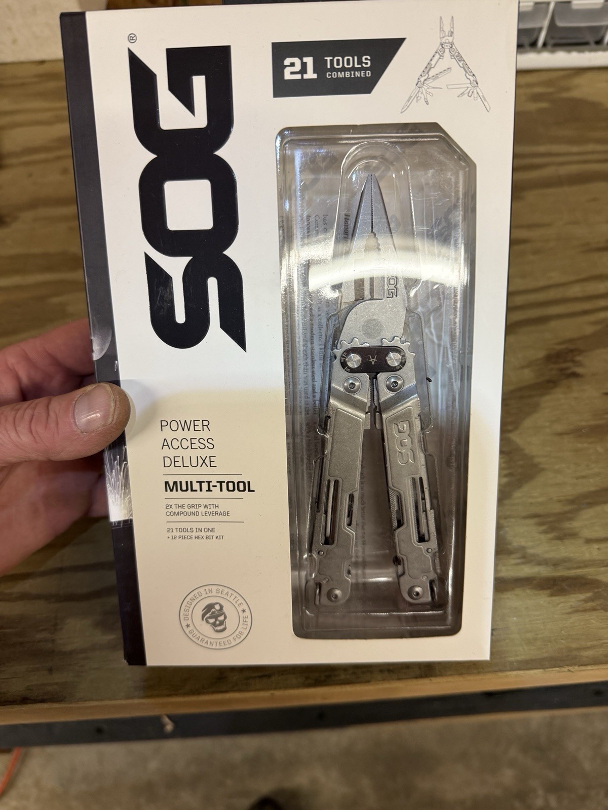 Sog -Power Access Deluxe 21 Function Multitool -Bnew In Clamshell
