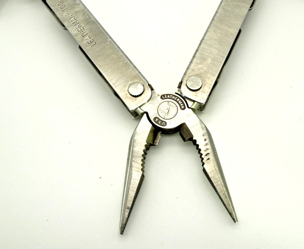 VINTAGE LEATHERMAN MULTI TOOL. USA Portland OR Used