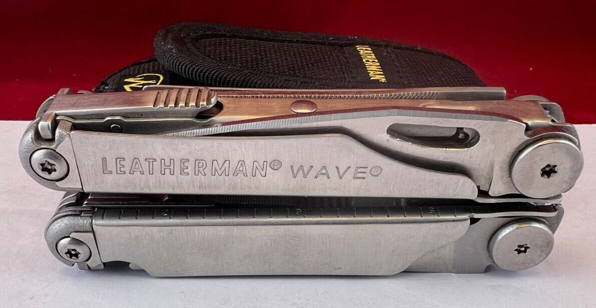 Leatherman Wave Multi Tool Pocket Knife Pliers