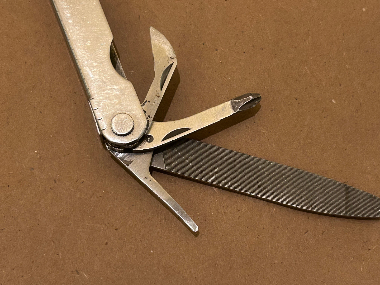 Leatherman PST Hand Held Multi-Tool/Pocket Survival Tool, Stainless Steel