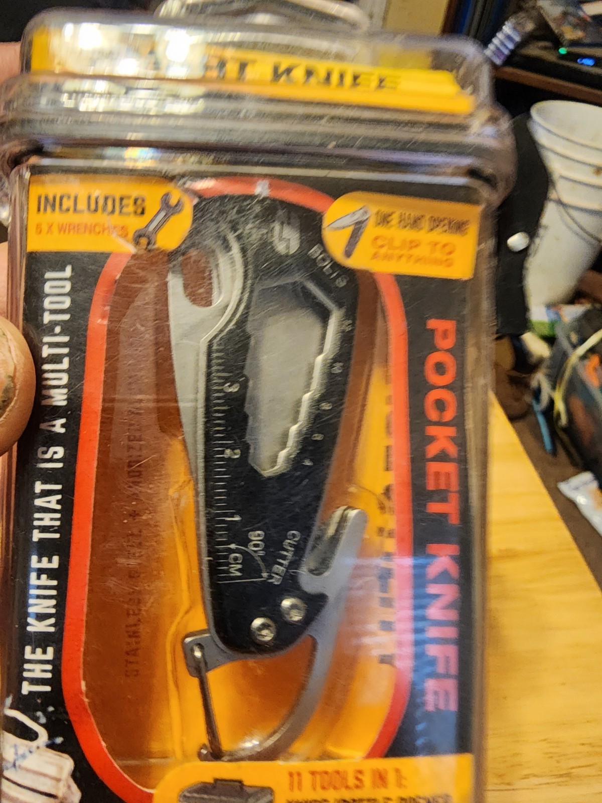 True Utility Smart Knife Multi-Tool & Weatherproof Hard Case /11 Tools In 1. NEW