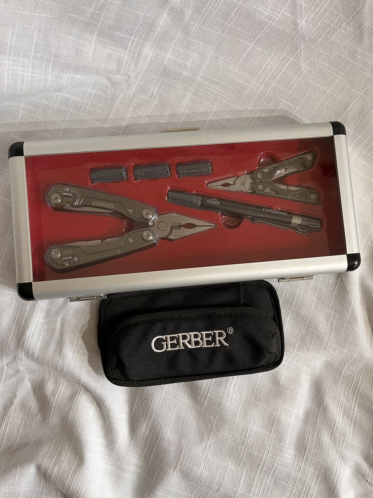 Gerber Multi Pliers & Multi Tool Knife 4 Color LED Flashlight Gift Set Hard Case