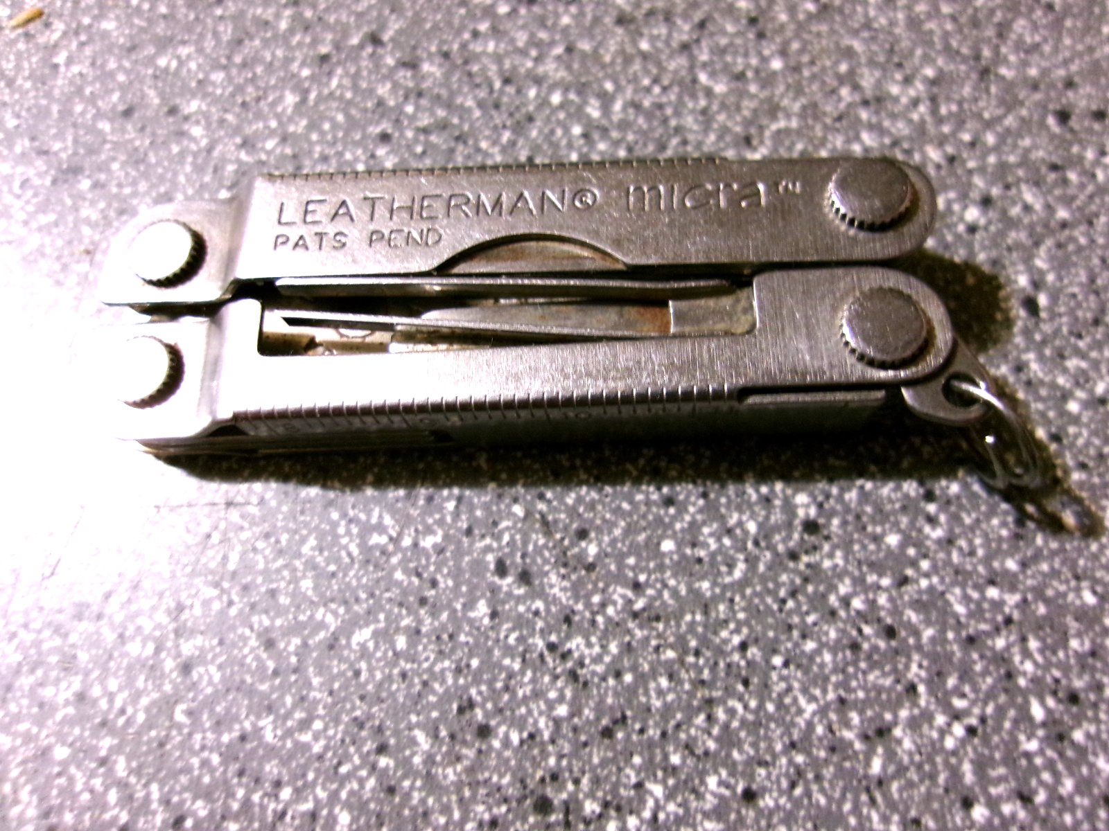 ‘Leatherman – Micra’ Multi-Tool USA 6 Bits and a Scissors Keychain Ceo