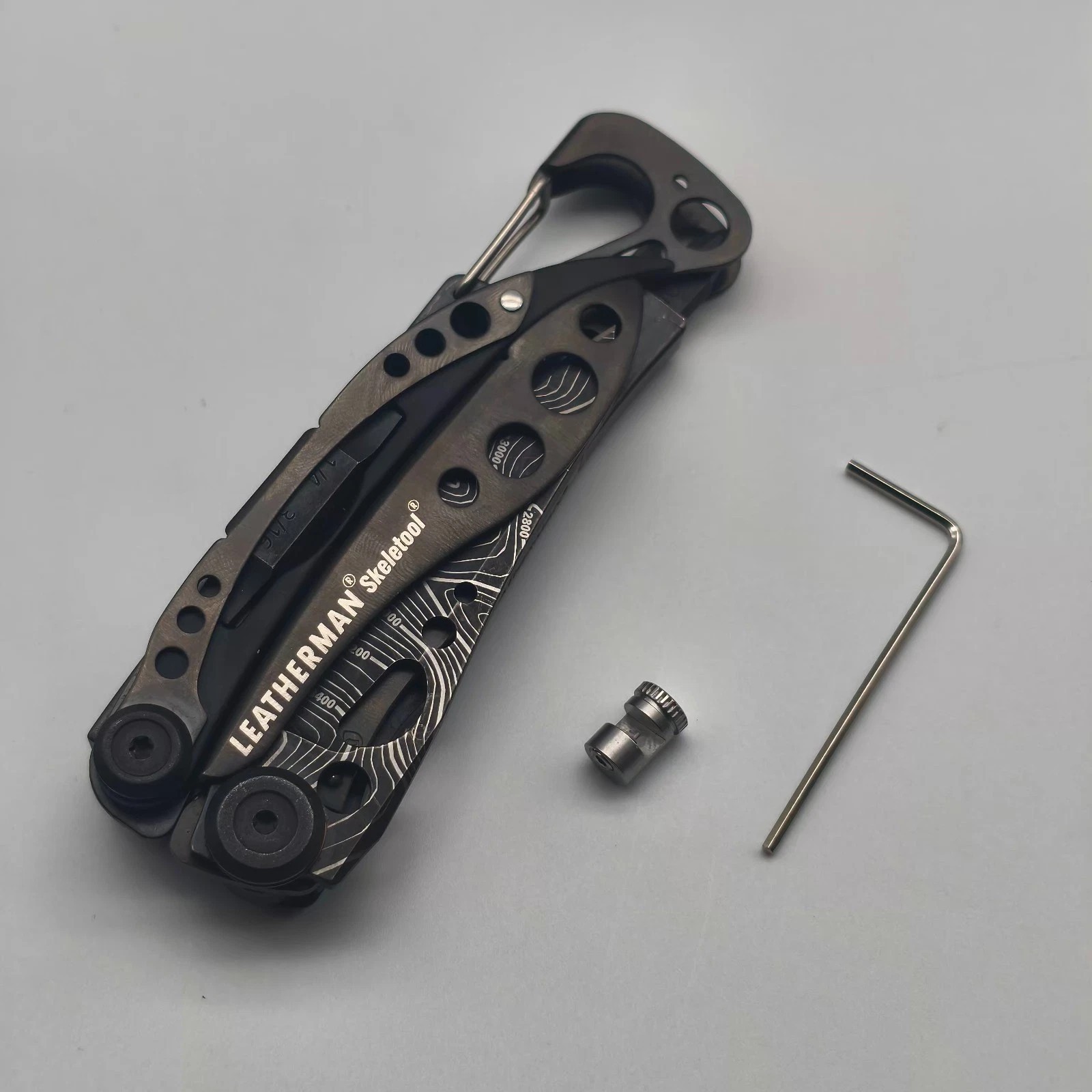 Aluminum Thumb Stud for Leatherman Skeletool 10mm Blade Opening Stud