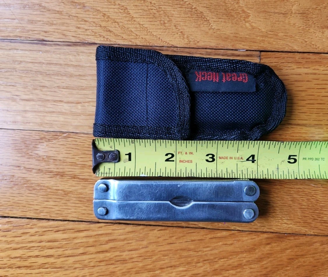 VTG Great Neck Multi Pocket 9 in 1 Tool Pliers Screwdrivers Knife Fish Scaler