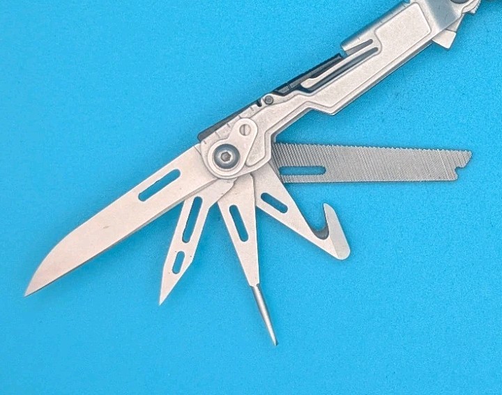 SOG PowerPint Tool Compact Lightweight Silver Multi-Tool!