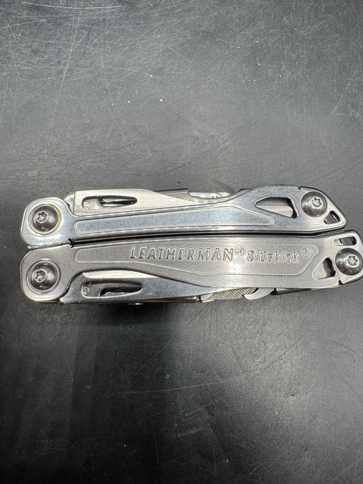 Leatherman Sidekick Stainless Steel Multi Tool – Silver With Case