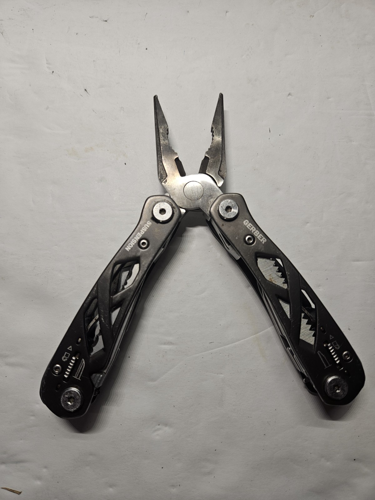 Gerber Suspension Spring Loaded Needle Nose Pliers Multi-tool