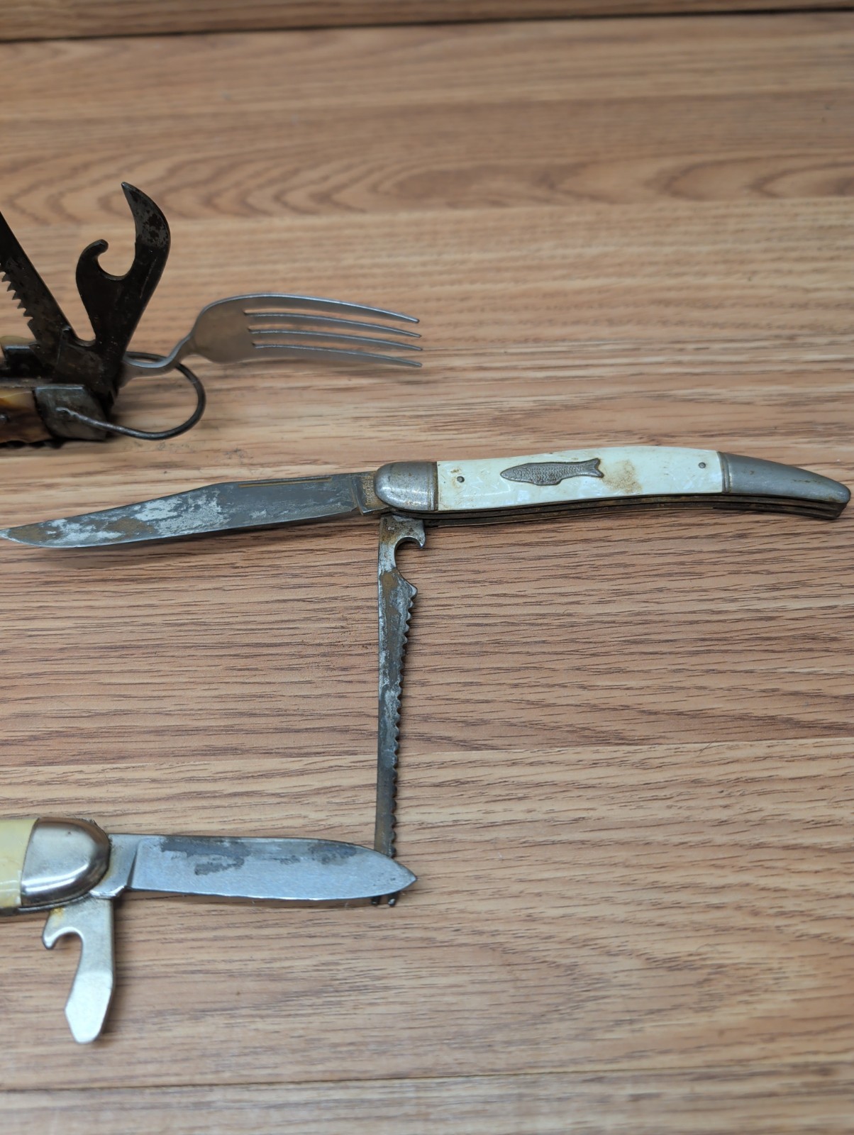 Vintage Stainless Steel Blade Pocket Survival Folding Multi-tool – Lot Of 9