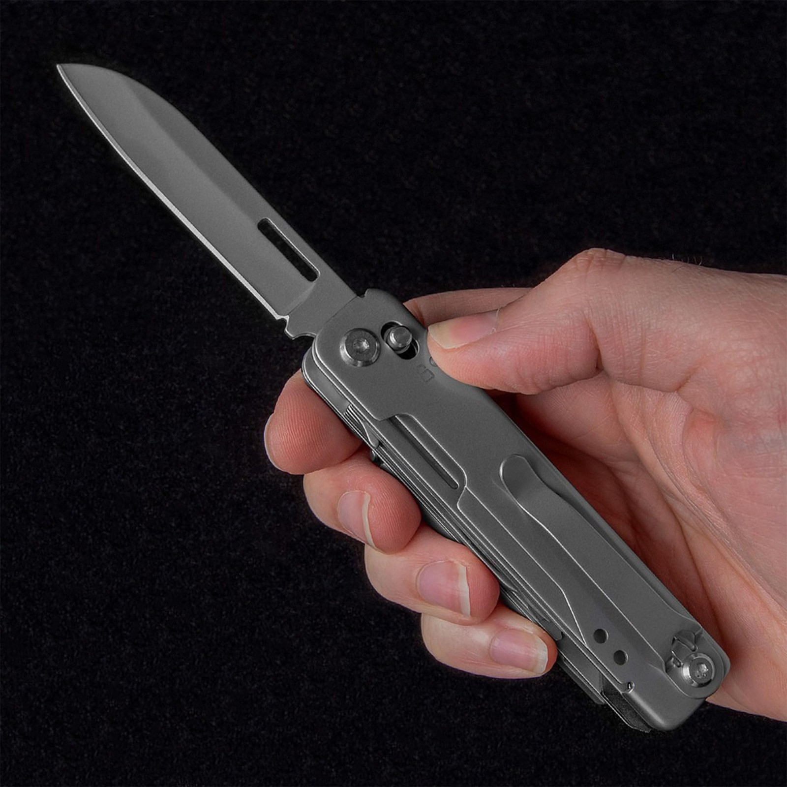 BlackFox Solver BF-207 Multi Tool 13-in-1 Stainless Steel EDC Heavy Duty Pock…