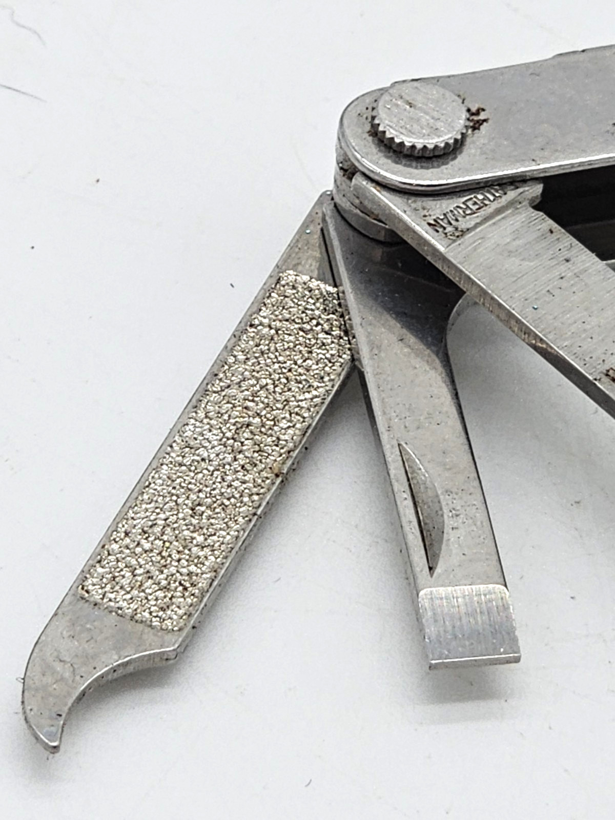 Mini Multitool Leatherman Micra Knife Scissor Tweezer Screwdriver Can Opener